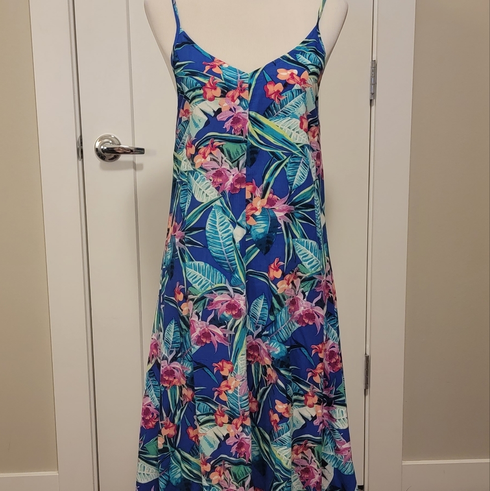 Tommy Bahama tea length dress
